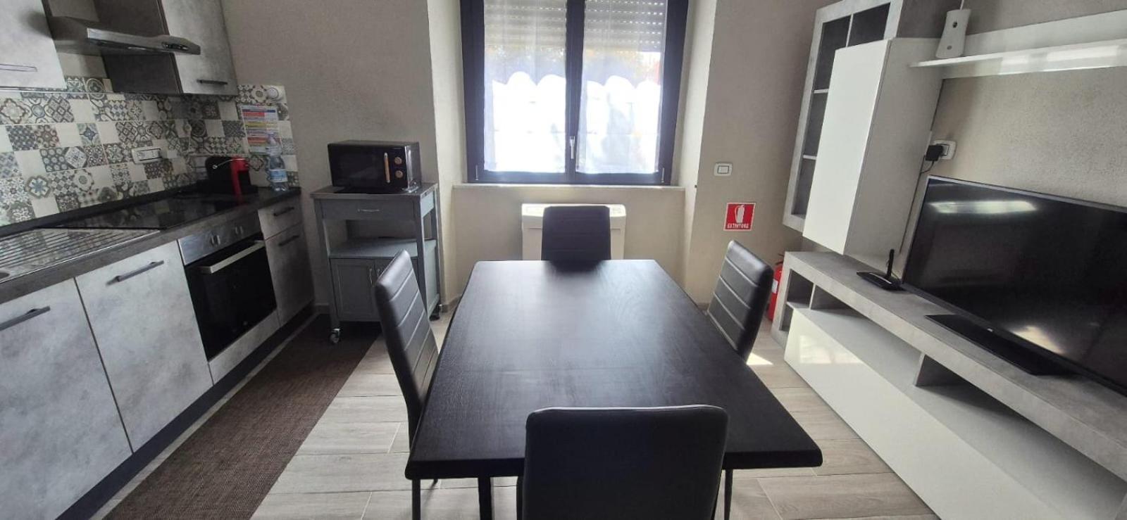Appartamento Elegante קרבוניה מראה חיצוני תמונה