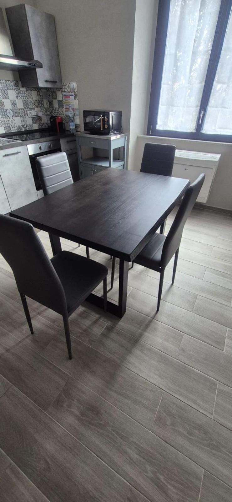 Appartamento Elegante קרבוניה מראה חיצוני תמונה